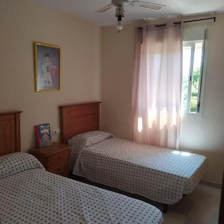 4 Dormitorios, Hasta 8 Personas - Torremolinos *