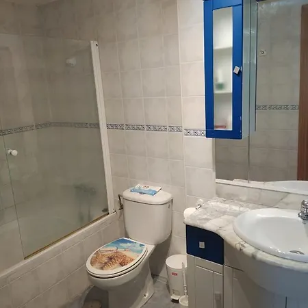 4 Dormitorios, Hasta 8 Personas - Torremolinos Apartmán
