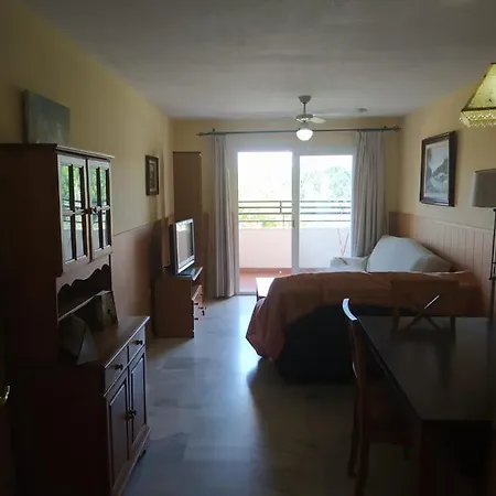 4 Dormitorios, Hasta 8 Personas - Torremolinos Apartmán
