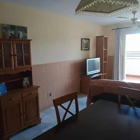 4 Dormitorios, Hasta 8 Personas - Torremolinos Apartmán